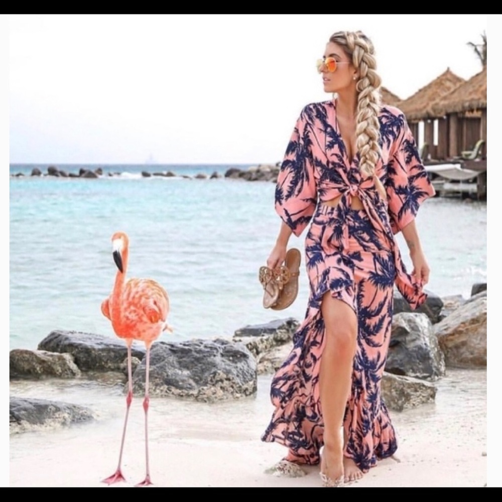 XIX PALMS Bermuda set. Size 3.